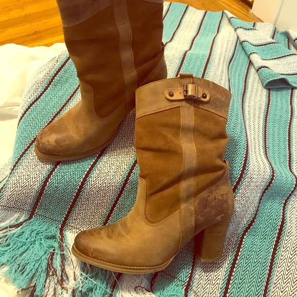 Levi's Shoes - Boho leather and suede Levi’s boots